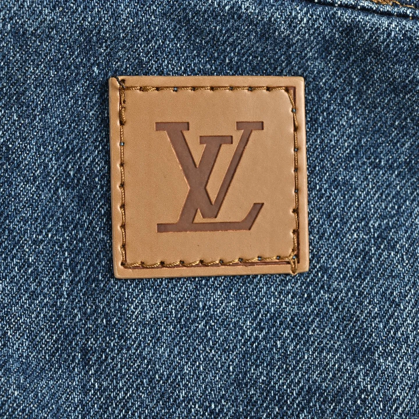 Louis Vuitton/